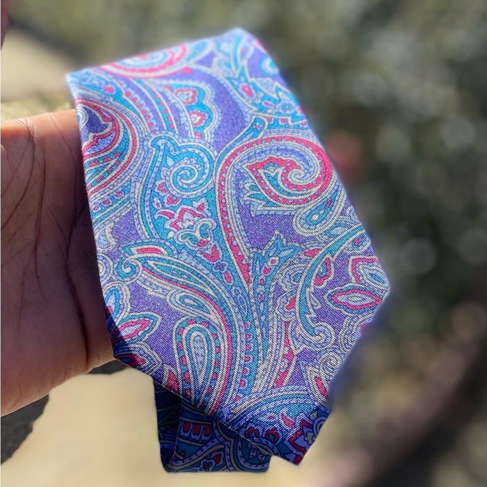 NW Christian Dior 🇺🇸 Made 💯 Silk Tie, Sz 56”Lx 3 1/4” - Picture 5 of 5